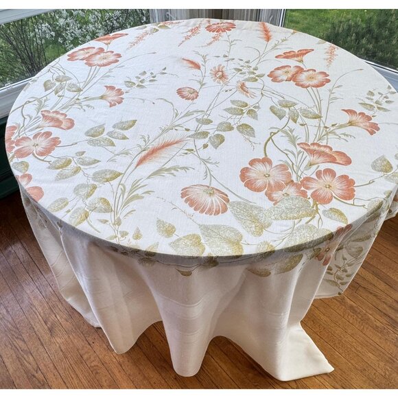 Vintage 1970s cream curtain, large orange flowers with greenery, rod header - Picture 2 of 10